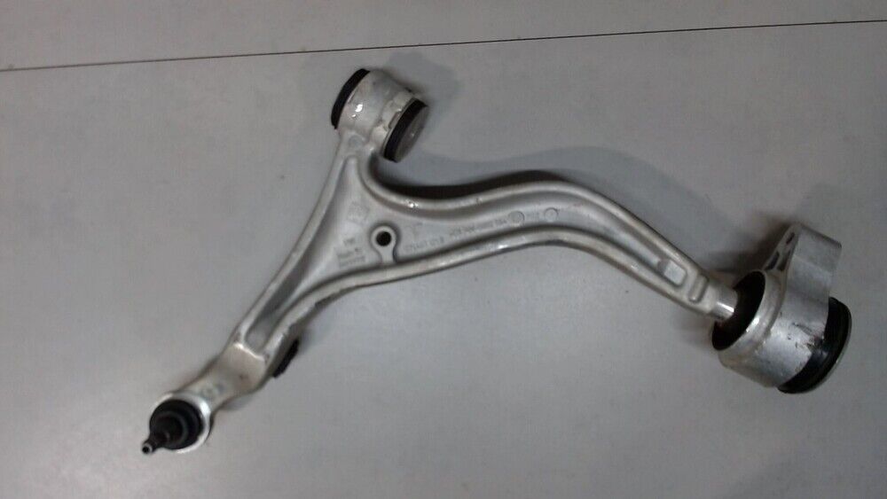 9J1407151D TAYCAN ÖN SALINCAK SOL  2020 >