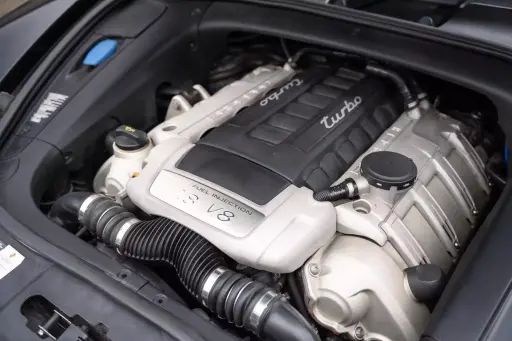 Cayenne 4.8 V8 TURBO Motor kodu :4851
