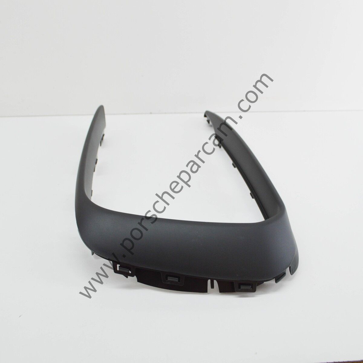 95B807819G OK1 ÖN TAMPON ÜST KAPLAMASI SOL MACAN III 2022 >>2025