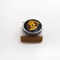 9J1601149A TAYCAN JANT GÖBEK KAPAĞI  LOGOLU 2020>