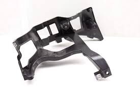 9J1807331A TAYCAN ARKA TAMPON TUTUCU BRAKETİ SOL ALT 2020 >> 2025