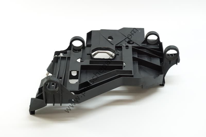 95563104202 FAR ALT BRAKETİ SAĞ CAYENNE  2003 >> 2006