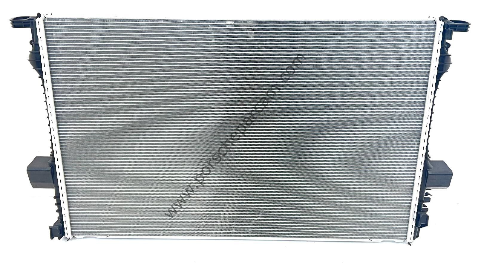 PAE121253 SU RADYATÖRÜ PANAMERA 2017 >>2025