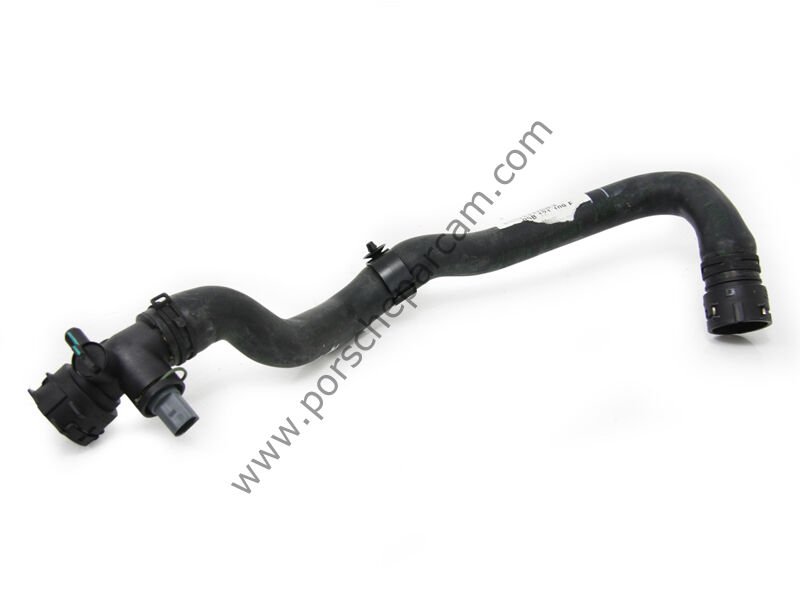 95B121109F RADYATÖR ALT HORTUMU 2.0 MACAN 2014 -2025